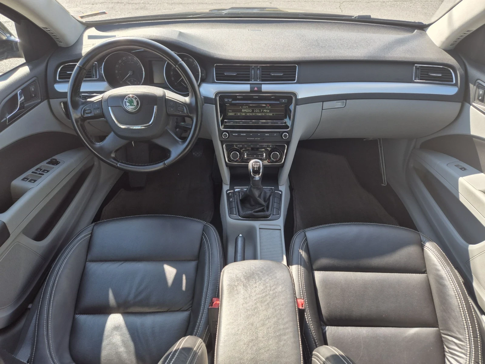 Skoda Superb 1.6TDI 105hp | Mobile.bg � ����������� 11
