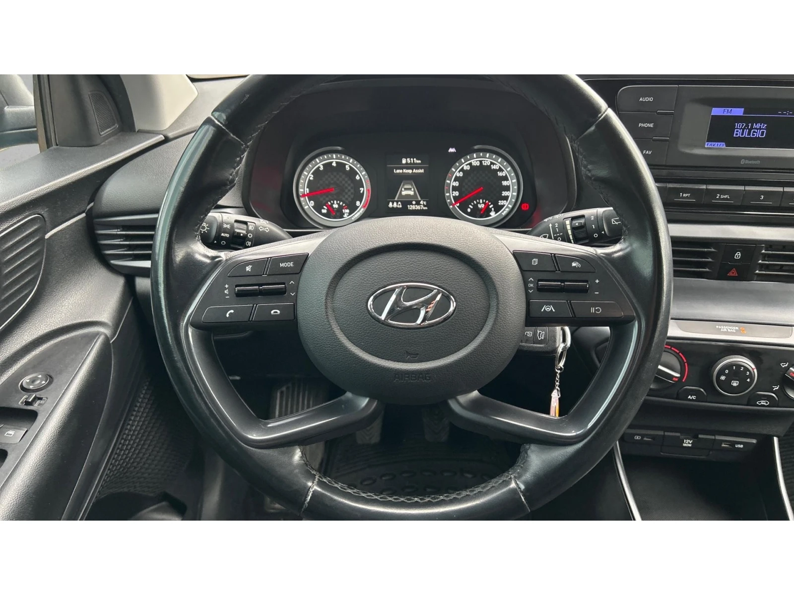 Hyundai I20 1.2i, ������� ������ �� 230   | Mobile.bg � ����������� 13