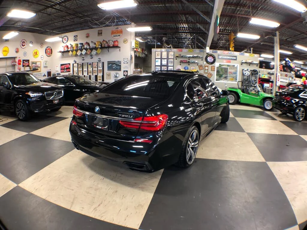 BMW 750 xDrive* АвтоКредит* (ЦЕНА ДО БГ) - изображение 7