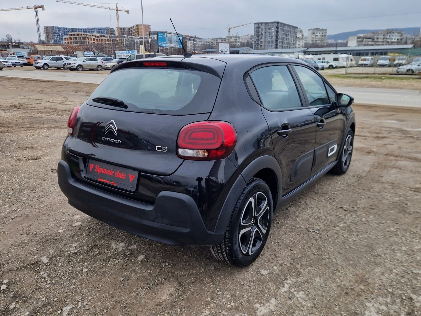 Citroen C3 44.000км / Сервизна история / Евро 6  - изображение 4