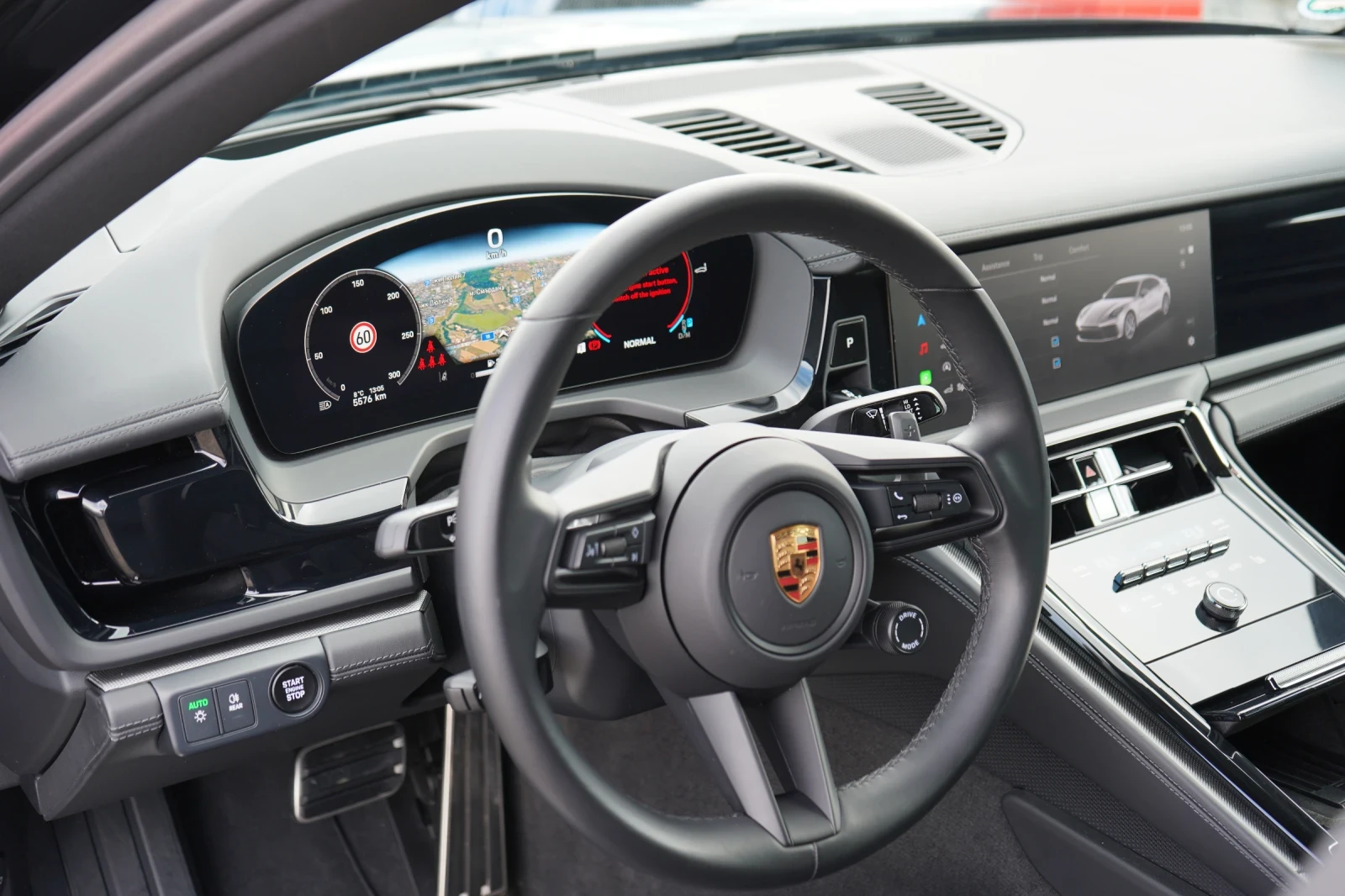 Porsche Panamera 4* 3.0 V6* BOSE* HEAD UP* 360CAM* 21*  - изображение 9