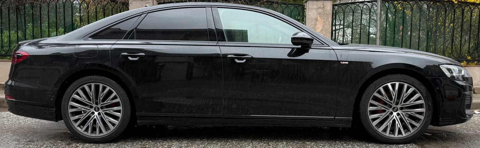 Audi A8 Гаранционен Реален пробег , снимка 6 - Автомобили и джипове - 54057280