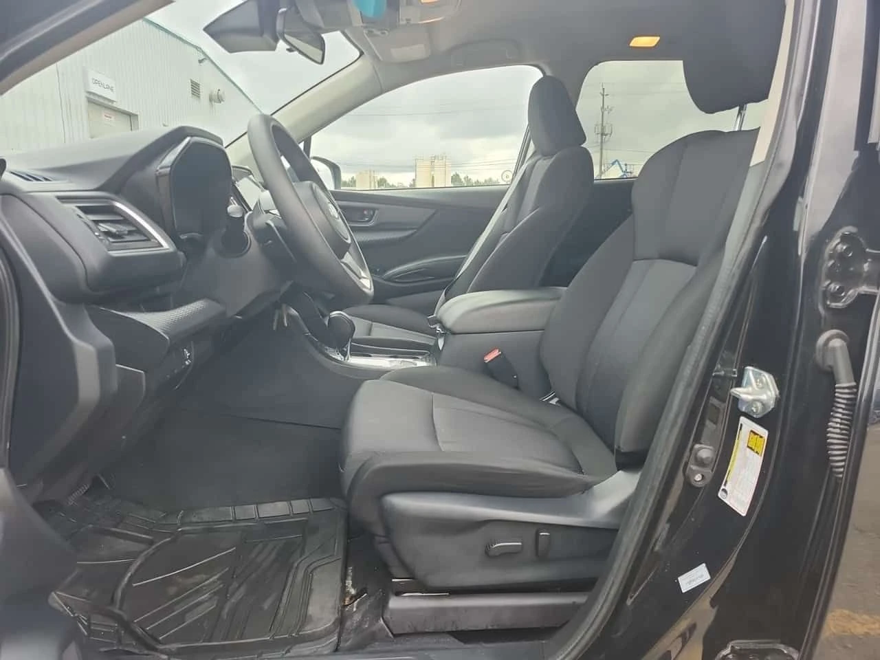 Subaru Ascent  8 passenger Convenience /CARFAX/3 Ключа , снимка 6 - Автомобили и джипове - 54425032