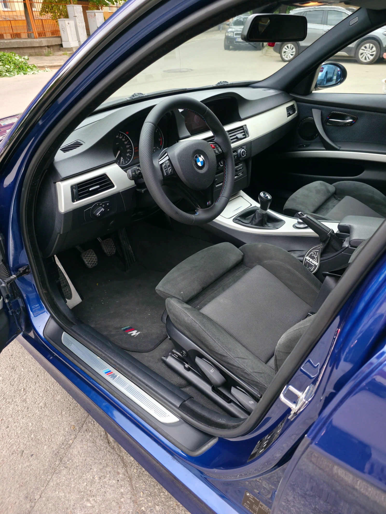 BMW 320 163 М  навигация алкантара, снимка 9 - Автомобили и джипове - 54477596