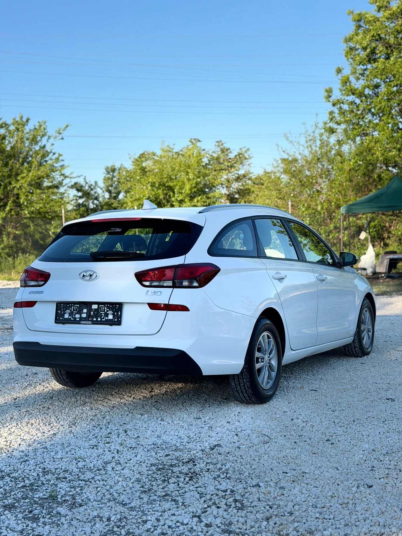 Hyundai I30 1.6 CRDi / CarPlay / 116 к.с., снимка 6 - Автомобили и джипове - 54601177
