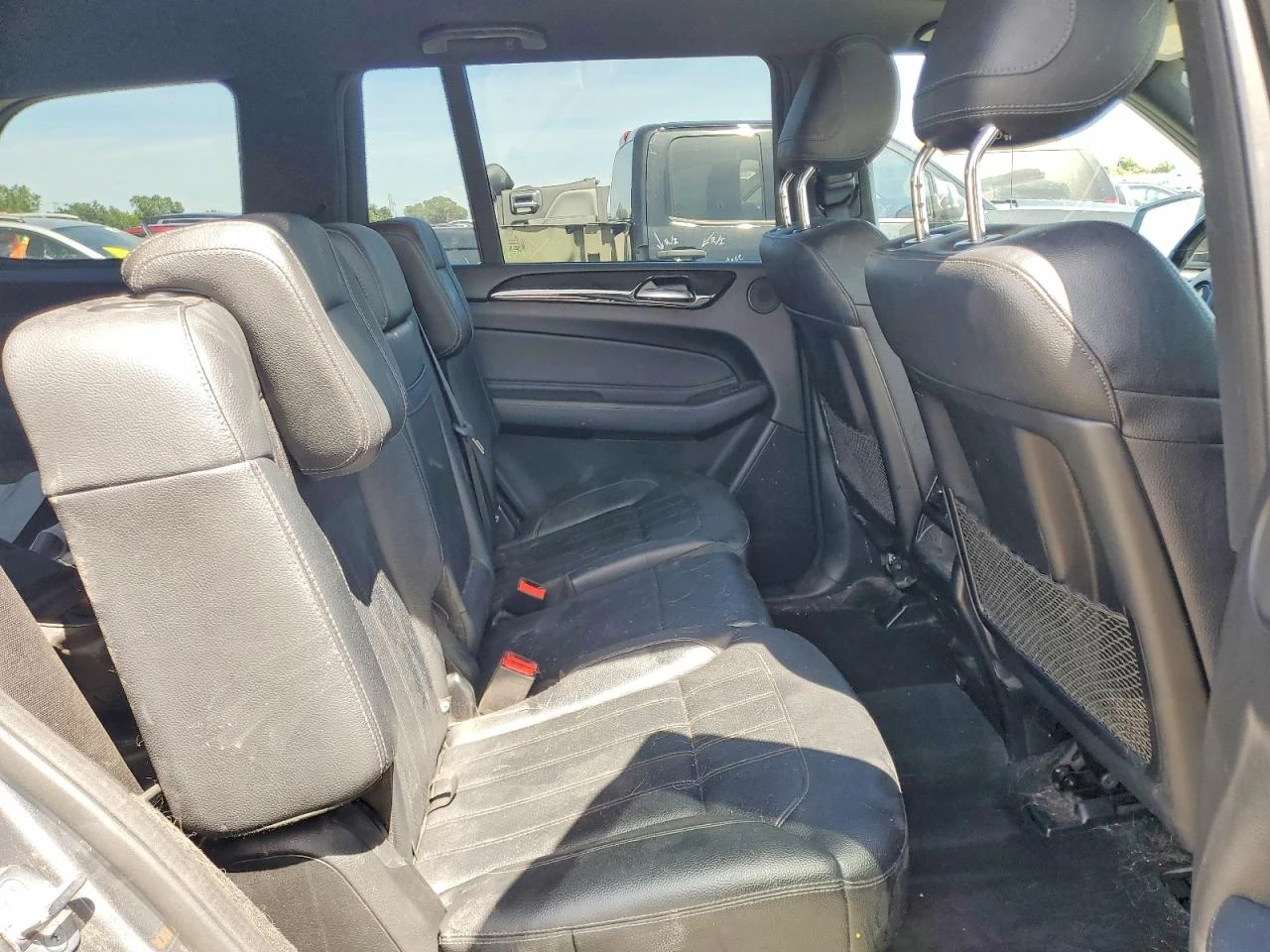 Mercedes-Benz GLS 450 3.0l 4Matic, снимка 11 - Автомобили и джипове - 54726535