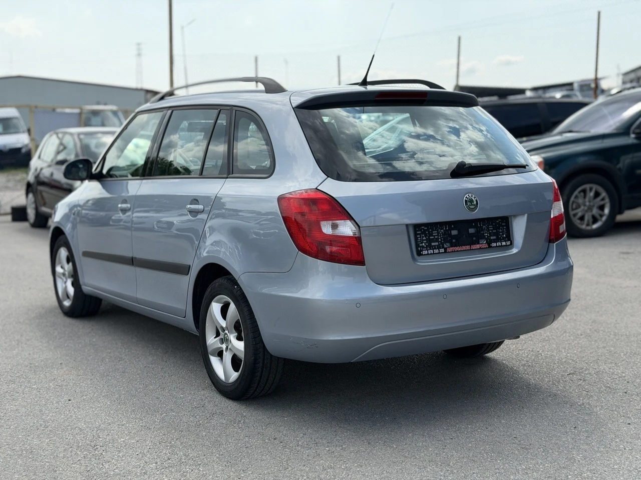 Skoda Fabia 1.2FSI, снимка 4 - Автомобили и джипове - 54798131