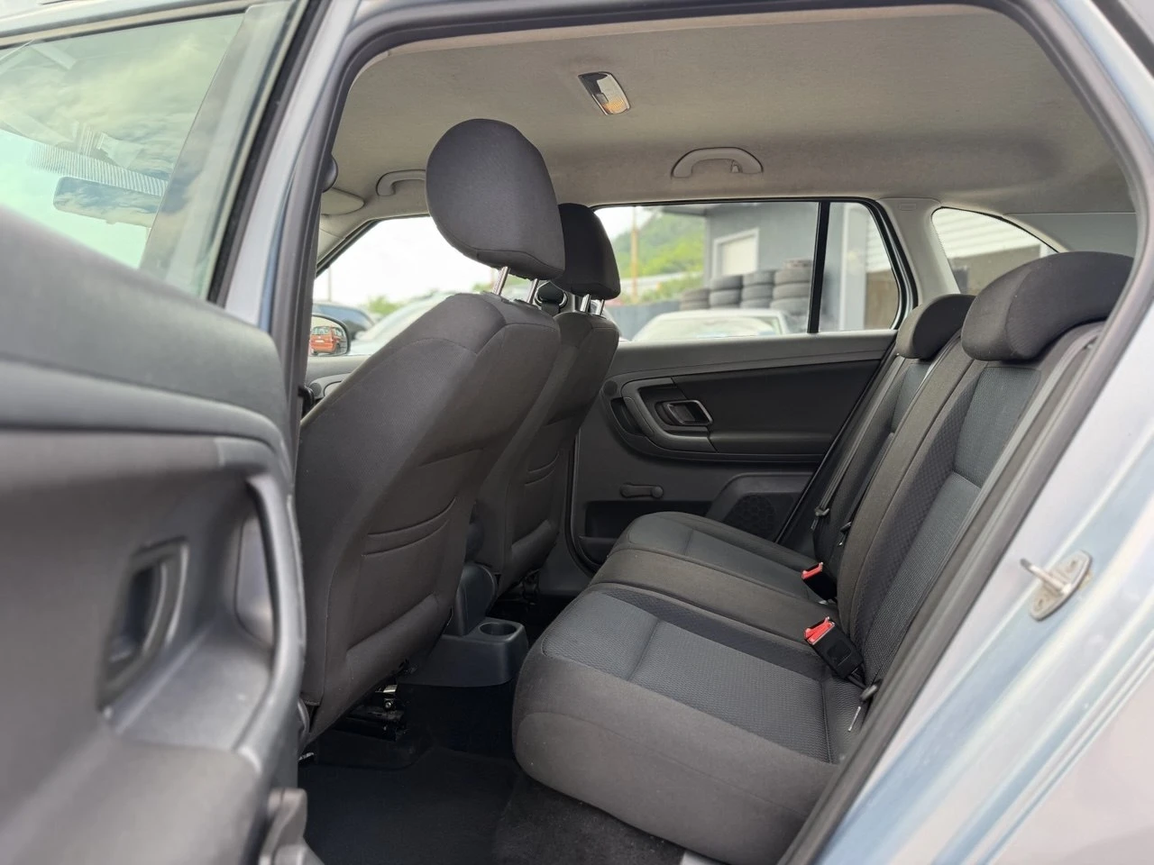Skoda Fabia 1.2FSI, снимка 11 - Автомобили и джипове - 54798131