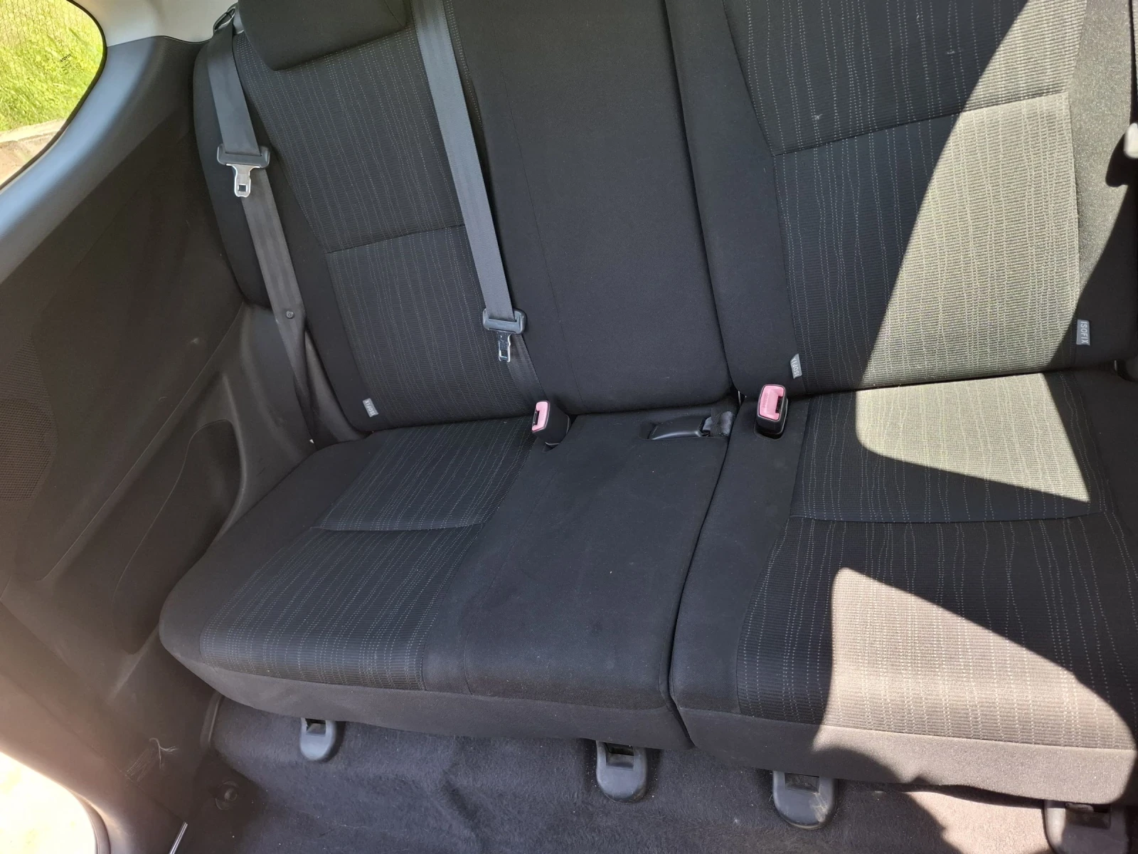 Toyota Yaris, снимка 9 - Автомобили и джипове - 54863002