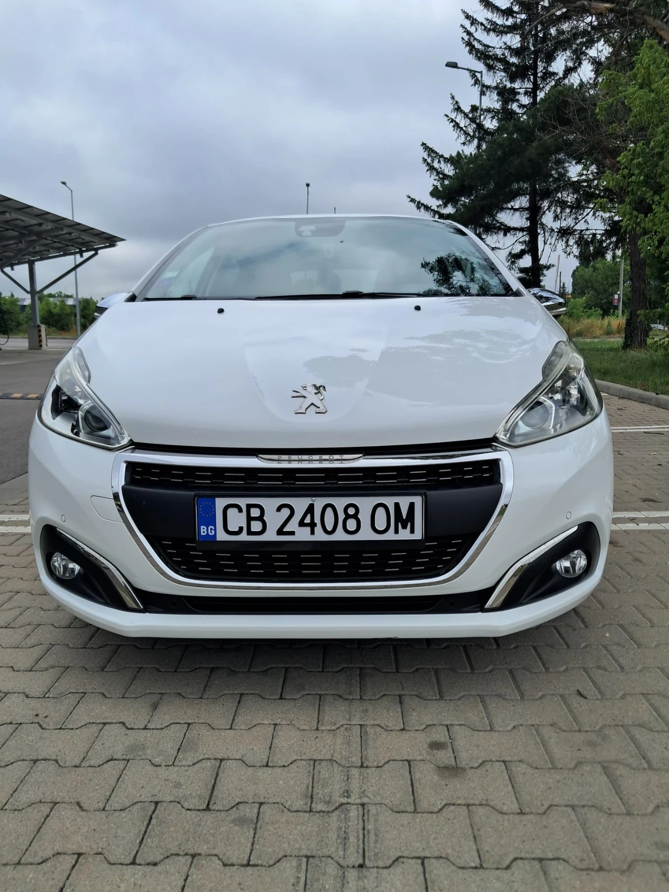 Peugeot 208 1.2 Tech edition, снимка 1 - Автомобили и джипове - 55038812