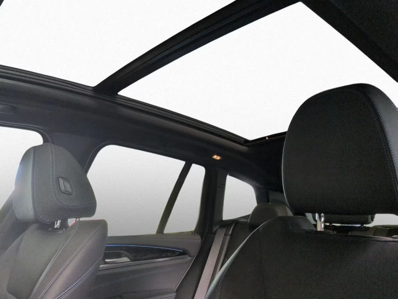 BMW iX3 SPORT/286HP/HUD/360/PANO/H&K/LED/CAM/529z, снимка 11 - Автомобили и джипове - 55142272
