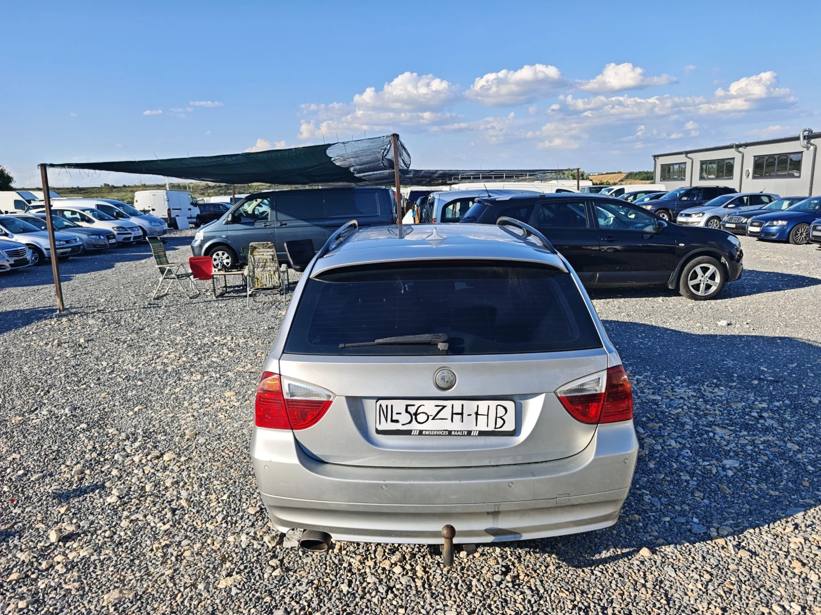 BMW 320, снимка 6 - Автомобили и джипове - 55236183