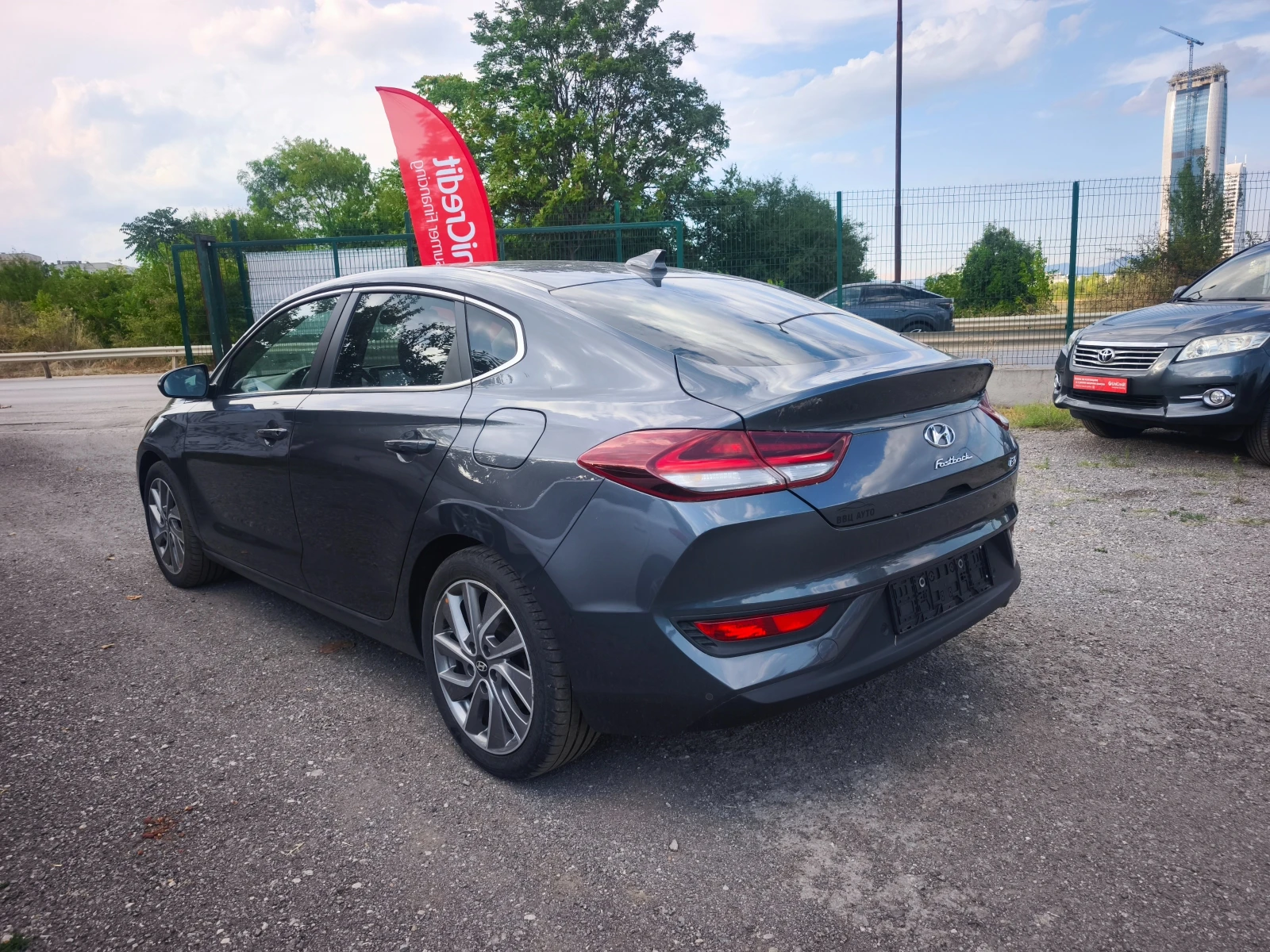 Hyundai I30 1.6 CRDI 136 К.С, снимка 7 - Автомобили и джипове - 55852762