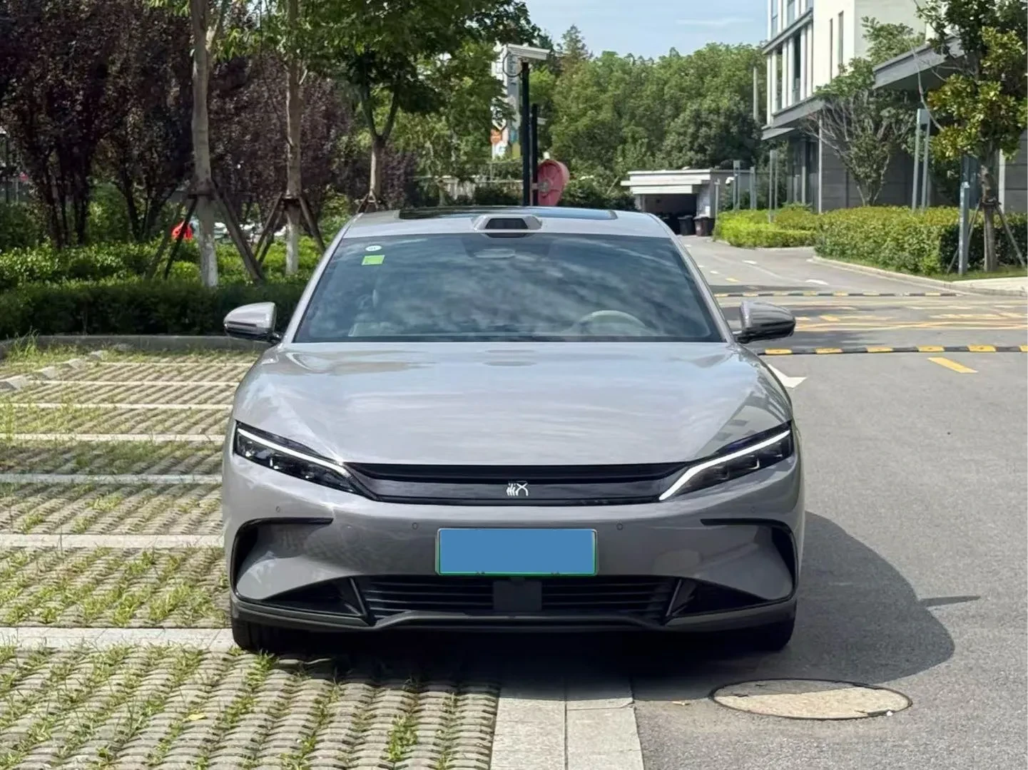 BYD HAN 79, 6 kWh  LiDAR Intelligent Driving Edition, снимка 3 - Автомобили и джипове - 55978191