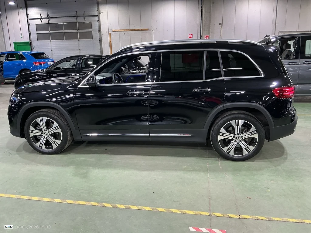 Mercedes-Benz EQB 300 LUXURY LINE 4MATIC  AUTO 67 KWH 100% SoH | Mobile.bg � ����������� 3