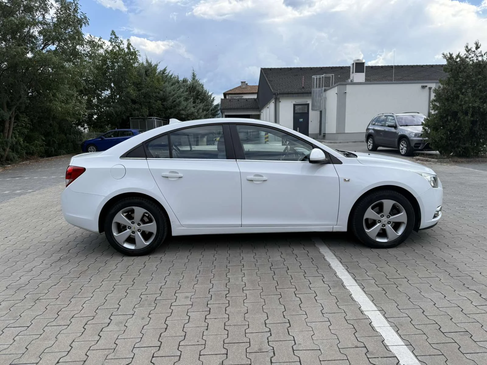 Chevrolet Cruze, снимка 5 - Автомобили и джипове - 56166112
