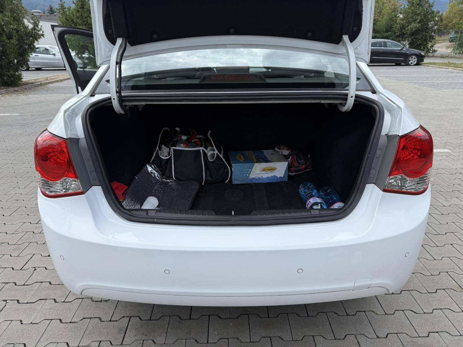 Chevrolet Cruze, снимка 9 - Автомобили и джипове - 56166112