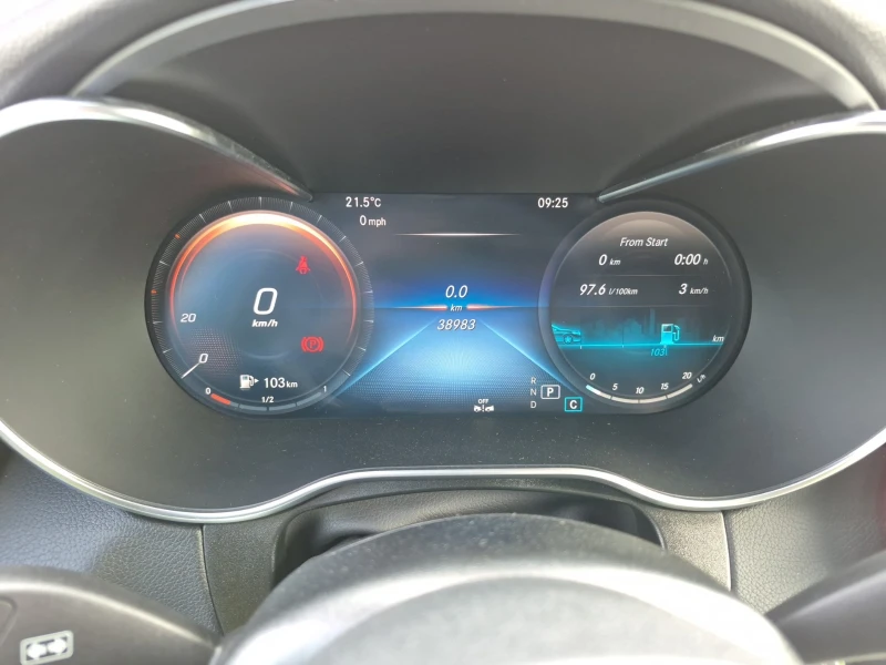 Mercedes-Benz GLC 300 4M* AMG-pkg* Пано* Подгрев, снимка 10 - Автомобили и джипове - 52317731