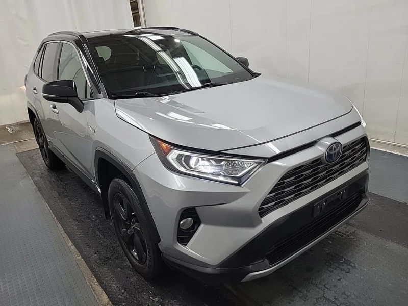 Toyota Rav4 * HYBRID XSE * CARFAX * БЕЗ ПЪРВОНАЧАЛНА ВНОСКА, снимка 2 - Автомобили и джипове - 52789096