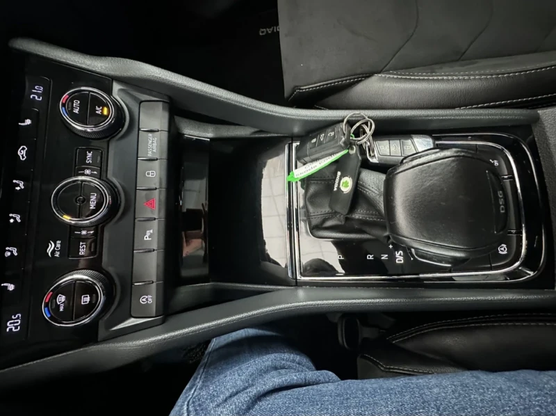 Skoda Kodiaq 1.5 TSI ACT DSG LIMITED.KAMERA.NAVI.LED.PANO, снимка 10 - Автомобили и джипове - 52794541