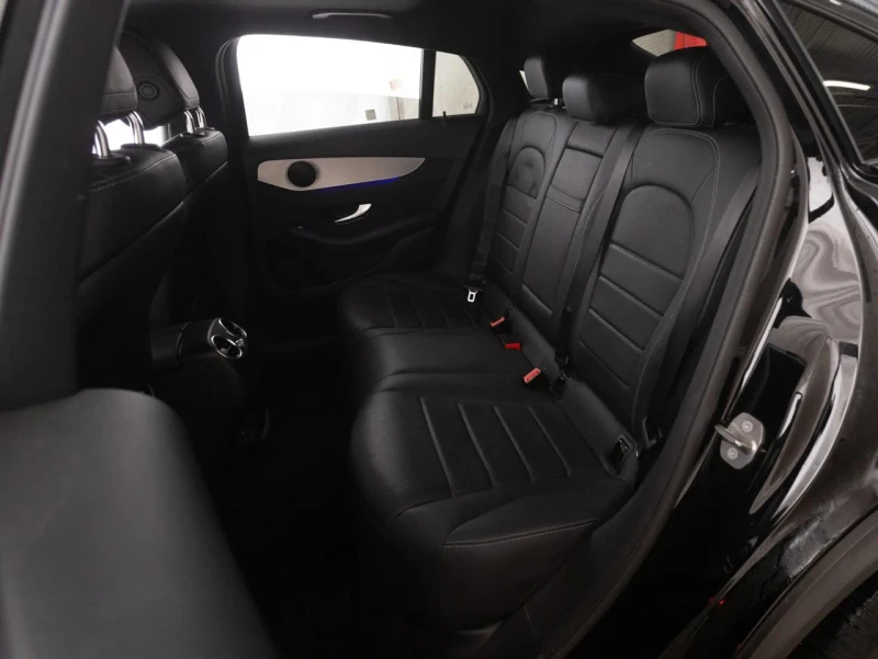 Mercedes-Benz GLC 300 COUPE* 4MATIC* AMG-pack* Multibeam* 360* Carplay* , снимка 16 - Автомобили и джипове - 52870761