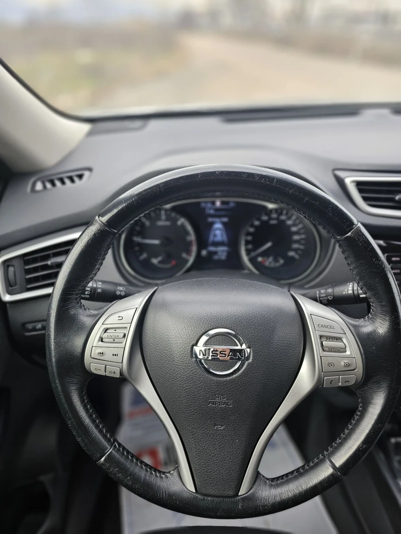 Nissan X-trail T32, снимка 14 - Автомобили и джипове - 53183122