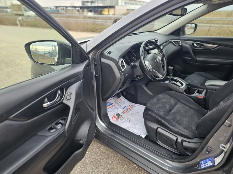 Nissan X-trail T32, снимка 7 - Автомобили и джипове - 53183122