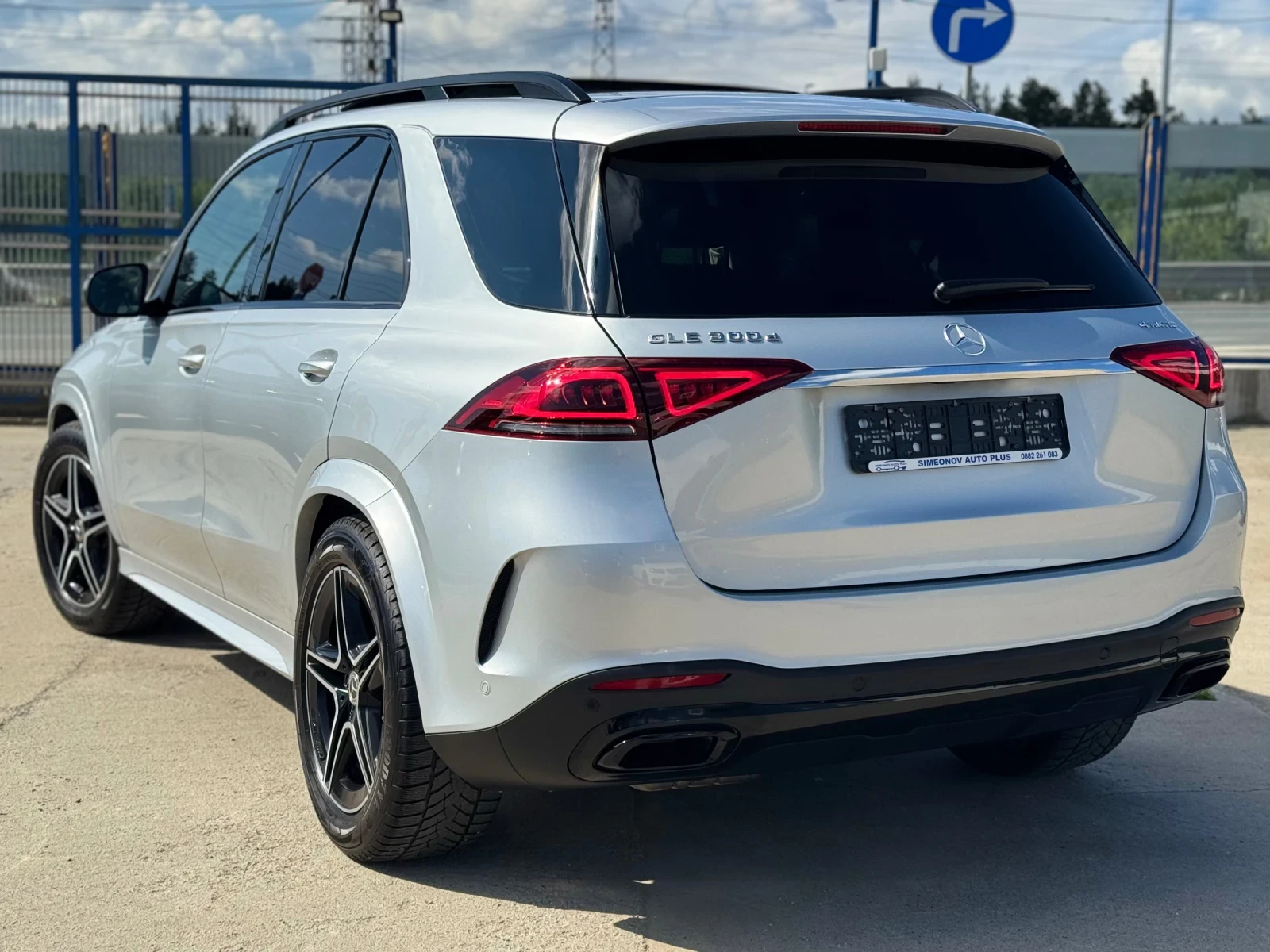Mercedes-Benz GLE 350 300d AMG CAM360 DISTRONIC ПАНОРАМА MULTIBEAM WAZE - изображение 6