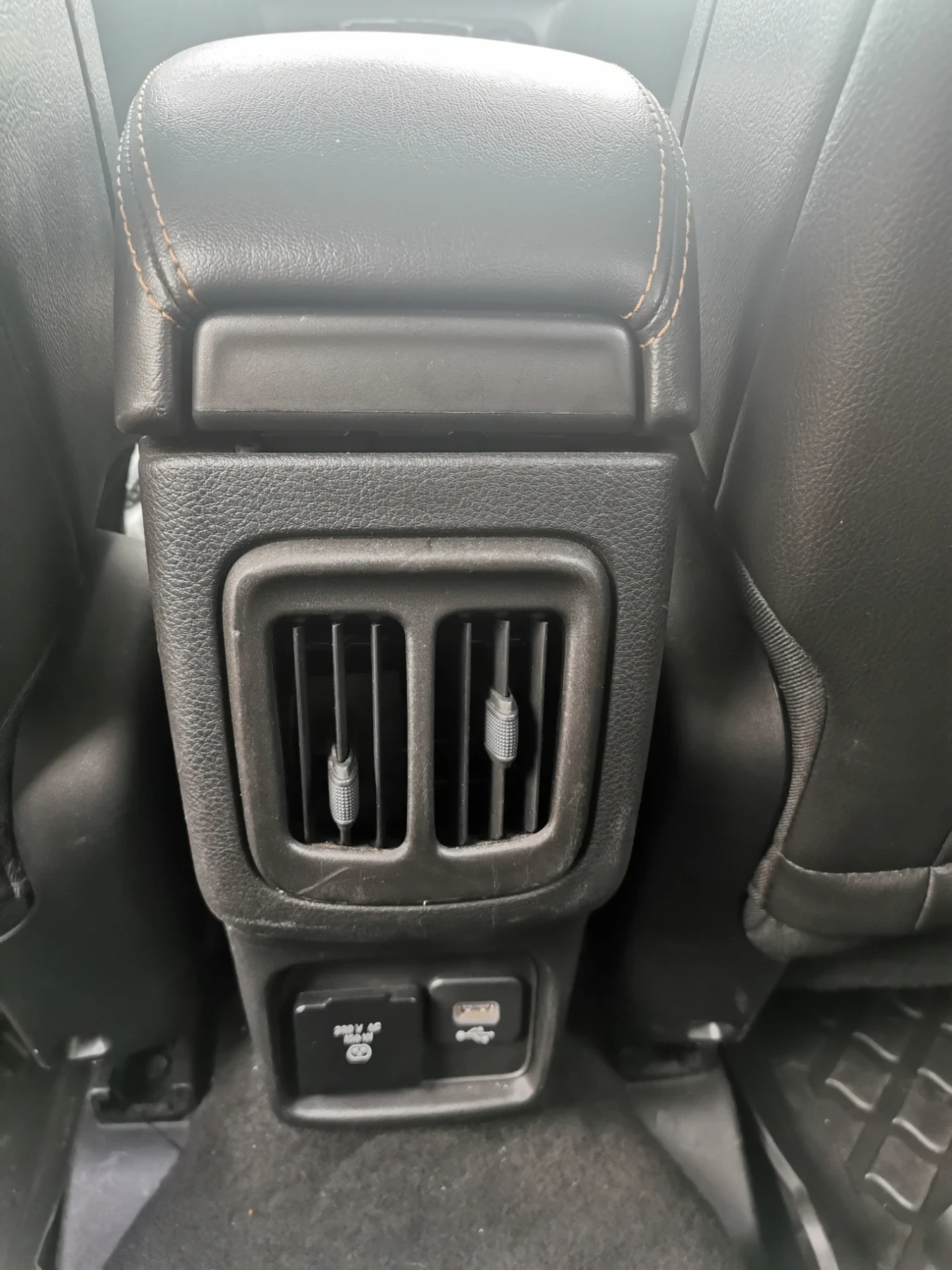 Jeep Compass 2.0, 170 .., 44, Limited, 75 .  | Mobile.bg   13