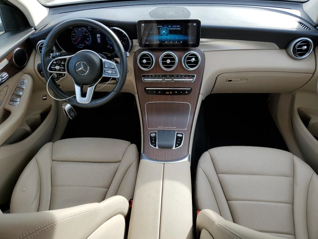 Mercedes-Benz GLC 300 4MATIC - изображение 8