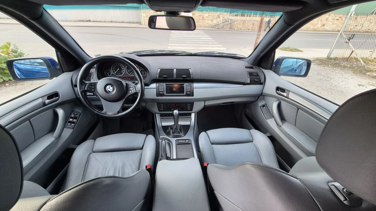 BMW X5 4.4i Facelift * Full Opt * Отлична* Бартер - изображение 10