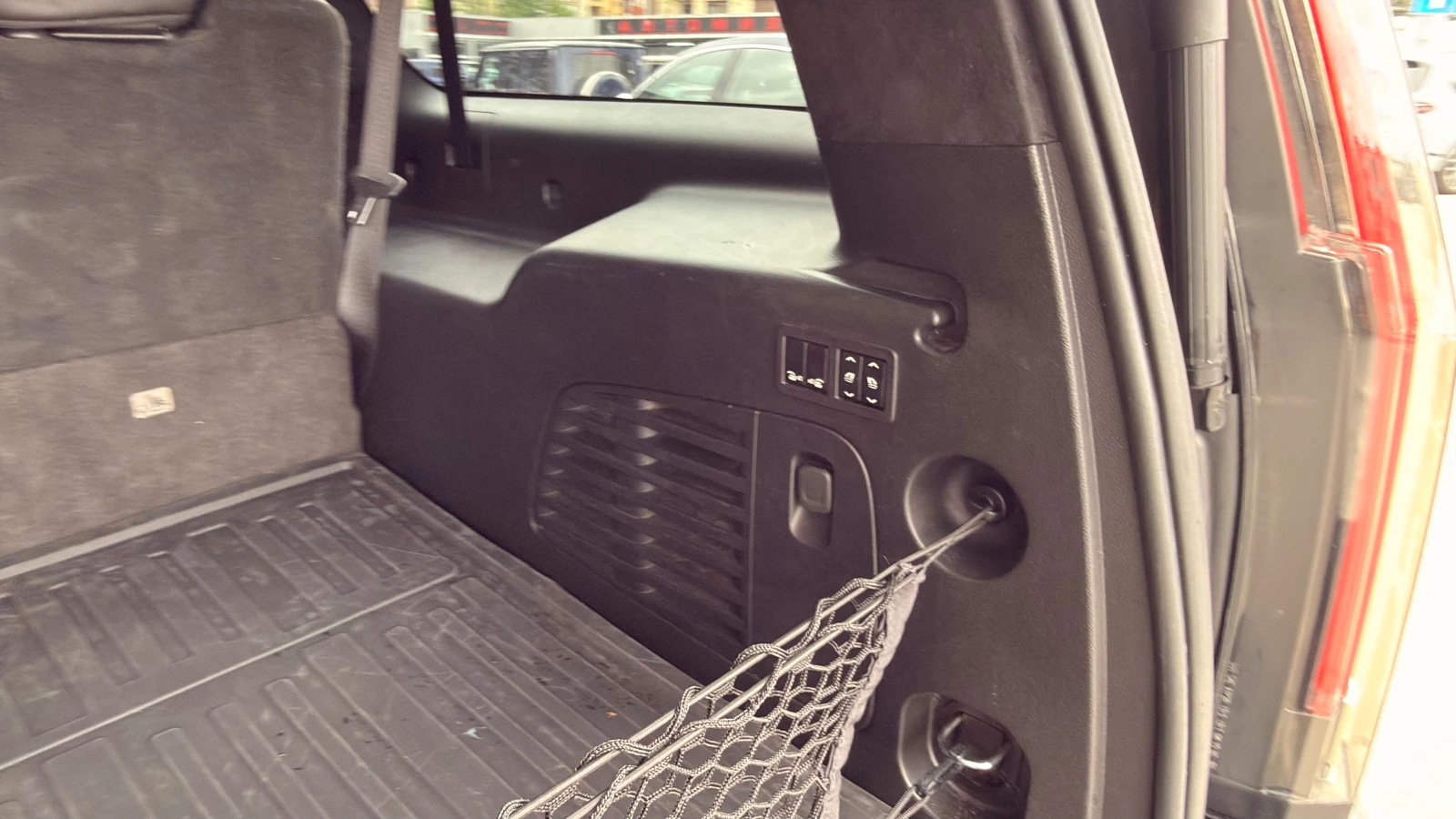 Cadillac Escalade ESV 6.2, снимка 9 - Автомобили и джипове - 54487767