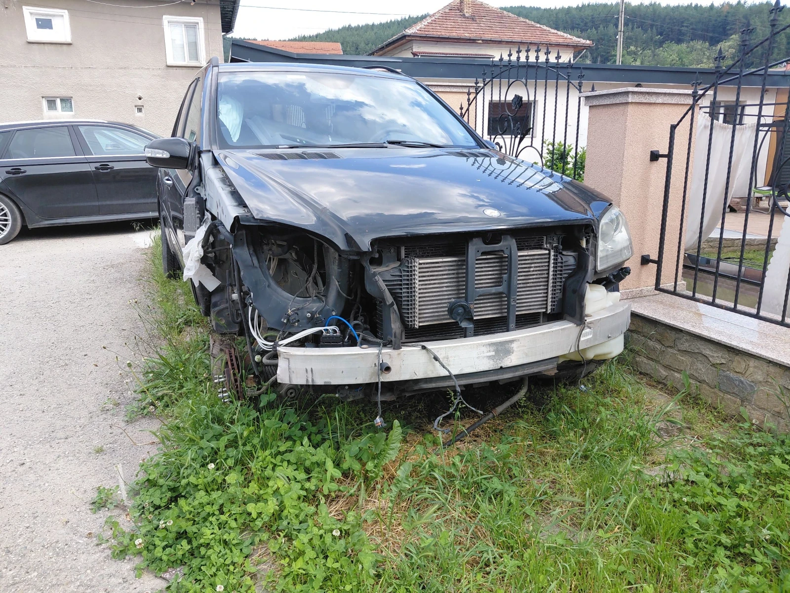 Mercedes-Benz ML 320, снимка 3 - Автомобили и джипове - 54877623