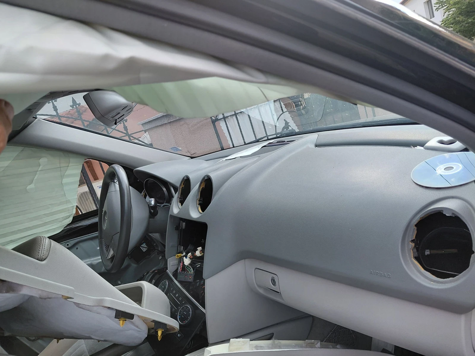 Mercedes-Benz ML 320, снимка 6 - Автомобили и джипове - 54877623