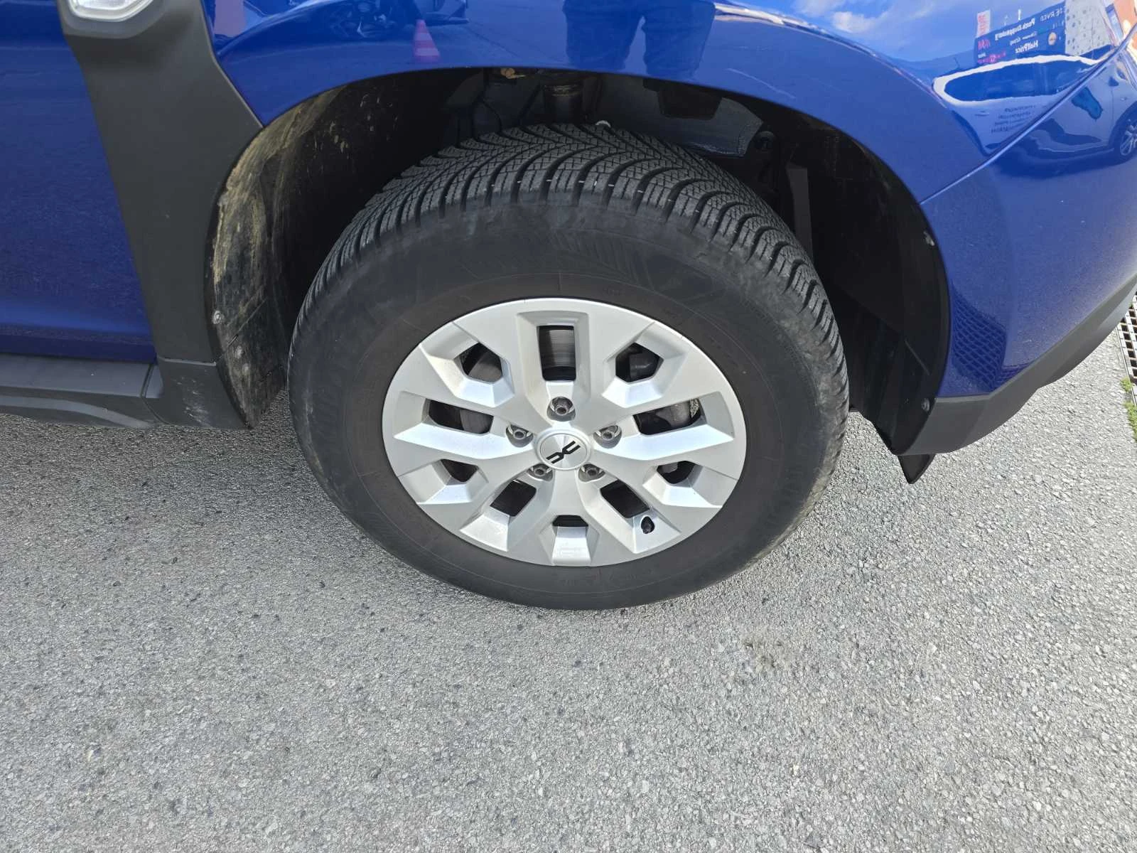 Dacia Duster 1.3 TCe 150 к.с. Бензин Stop & Start 4x4, снимка 16 - Автомобили и джипове - 55124842