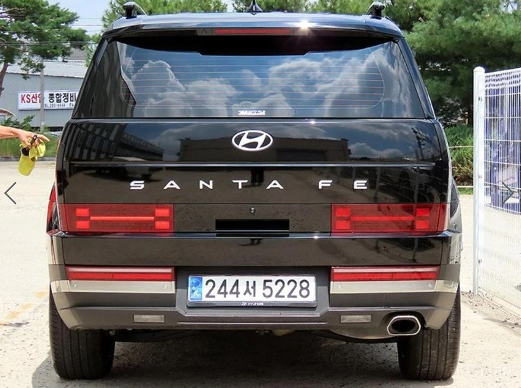 Hyundai Santa fe 2.5T* PRESTIGE* ПОДГРЕВ* ОБДУХВАНЕ* LANE* ASSIST* , снимка 4 - Автомобили и джипове - 55572863