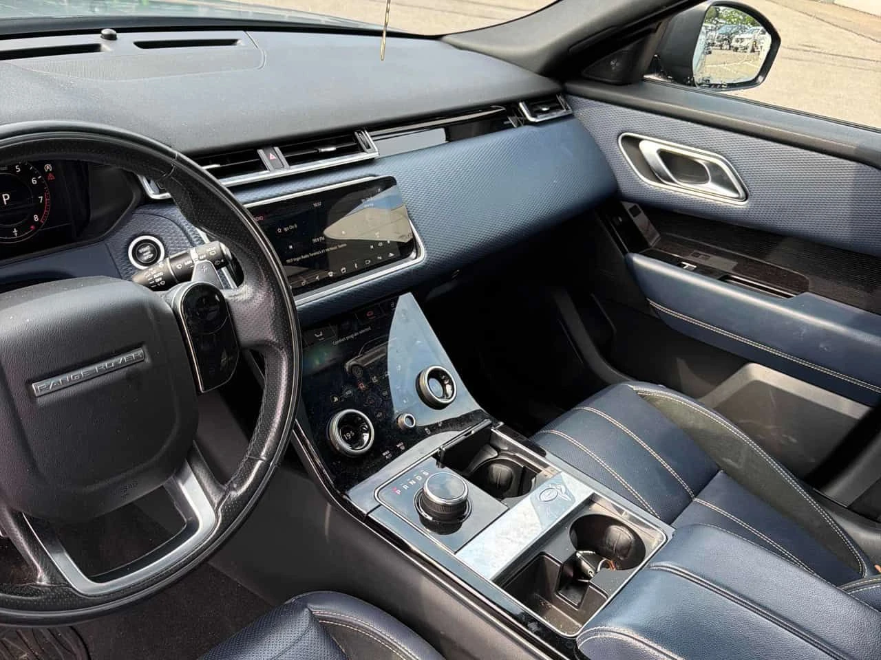 Land Rover Range Rover Velar * R Dynamic S * CARFAX * , снимка 9 - Автомобили и джипове - 55609178
