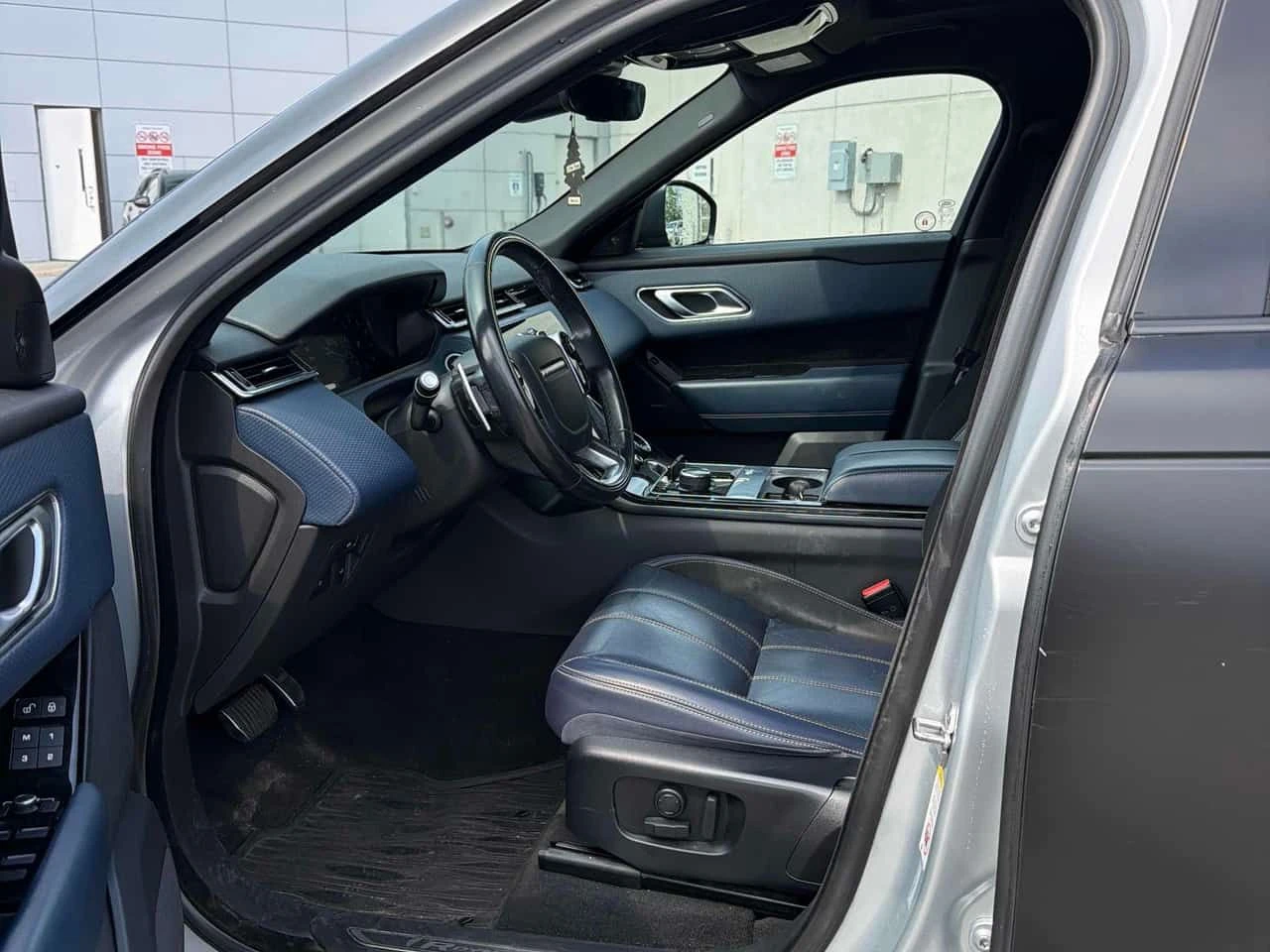Land Rover Range Rover Velar * R Dynamic S * CARFAX * , снимка 5 - Автомобили и джипове - 55609178