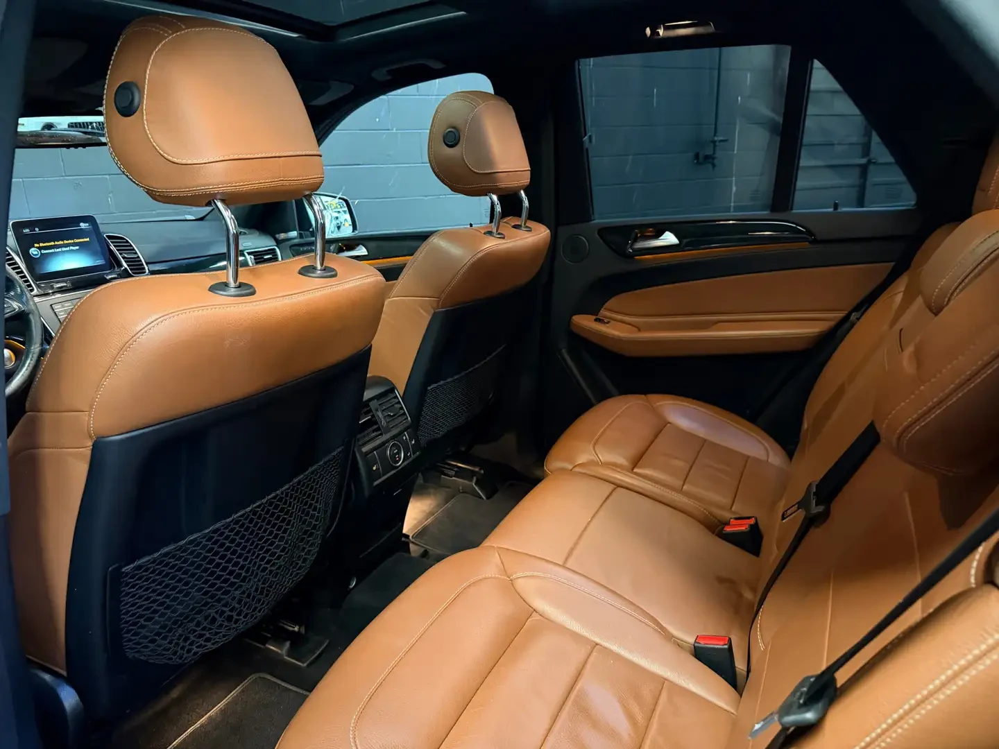 Mercedes-Benz GLE 350 AMG* LINE* HARMON* KARDON* КАМЕРА* ПОДГРЕВ* , снимка 16 - Автомобили и джипове - 55981677