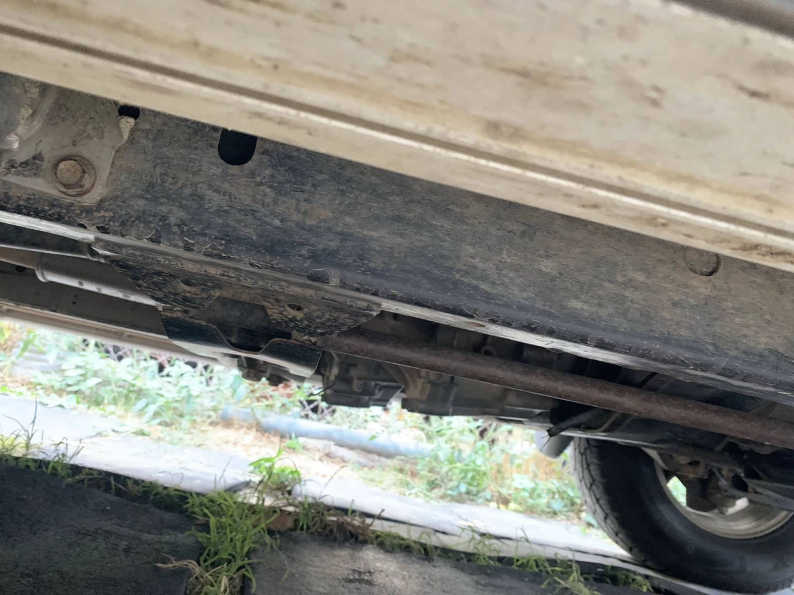 Nissan Terrano 2 , снимка 16 - Автомобили и джипове - 56085503