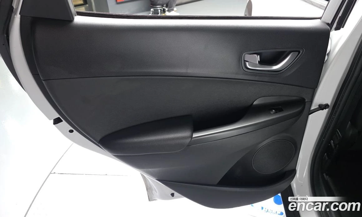 Hyundai Kona Gasoline 2.0 2WD Smart | Mobile.bg � ����������� 15