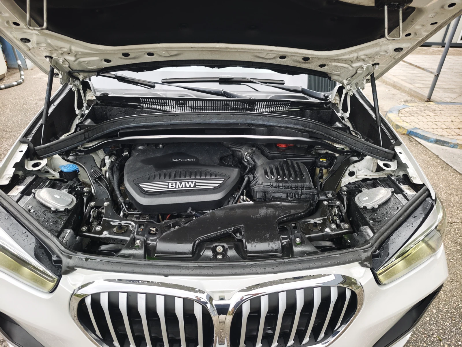 BMW X1, снимка 14 - Автомобили и джипове - 56234985