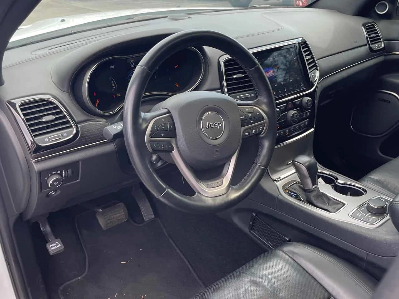 Jeep Grand cherokee * High Altitude * DISTRONIC* ПАНОРАМА* , снимка 5 - Автомобили и джипове - 56262320