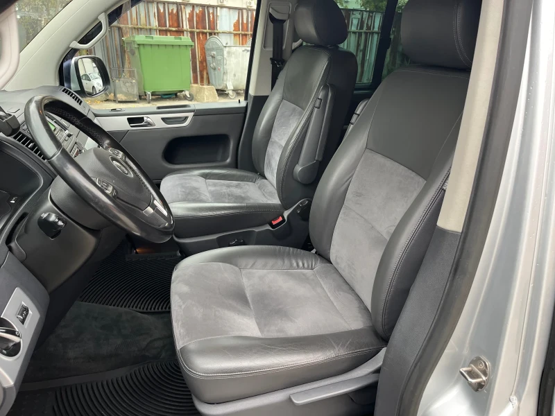 VW Multivan 2.0TDI 180ks DSG, снимка 12 - Бусове и автобуси - 51868993