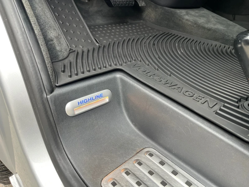 VW Multivan 2.0TDI 180ks DSG, снимка 16 - Бусове и автобуси - 51868993