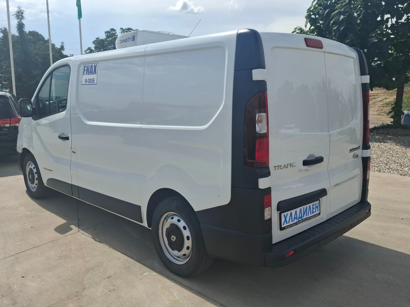 Renault Trafic 1.6DCI/220V/Клима/Euro6B - изображение 2