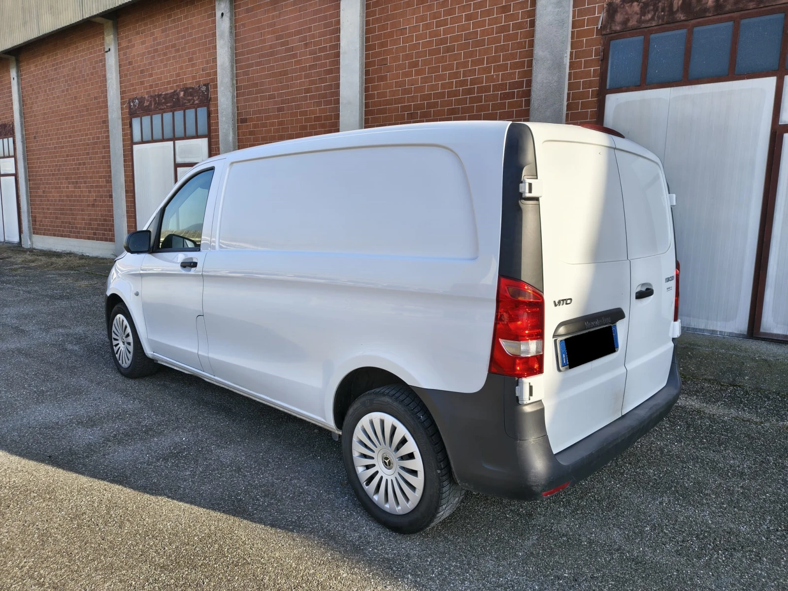 Mercedes-Benz Vito 119CDI Compact, снимка 8 - Бусове и автобуси - 55130923