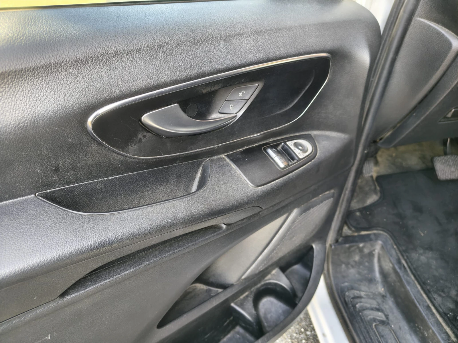 Mercedes-Benz Vito 119CDI Compact, снимка 9 - Бусове и автобуси - 55130923
