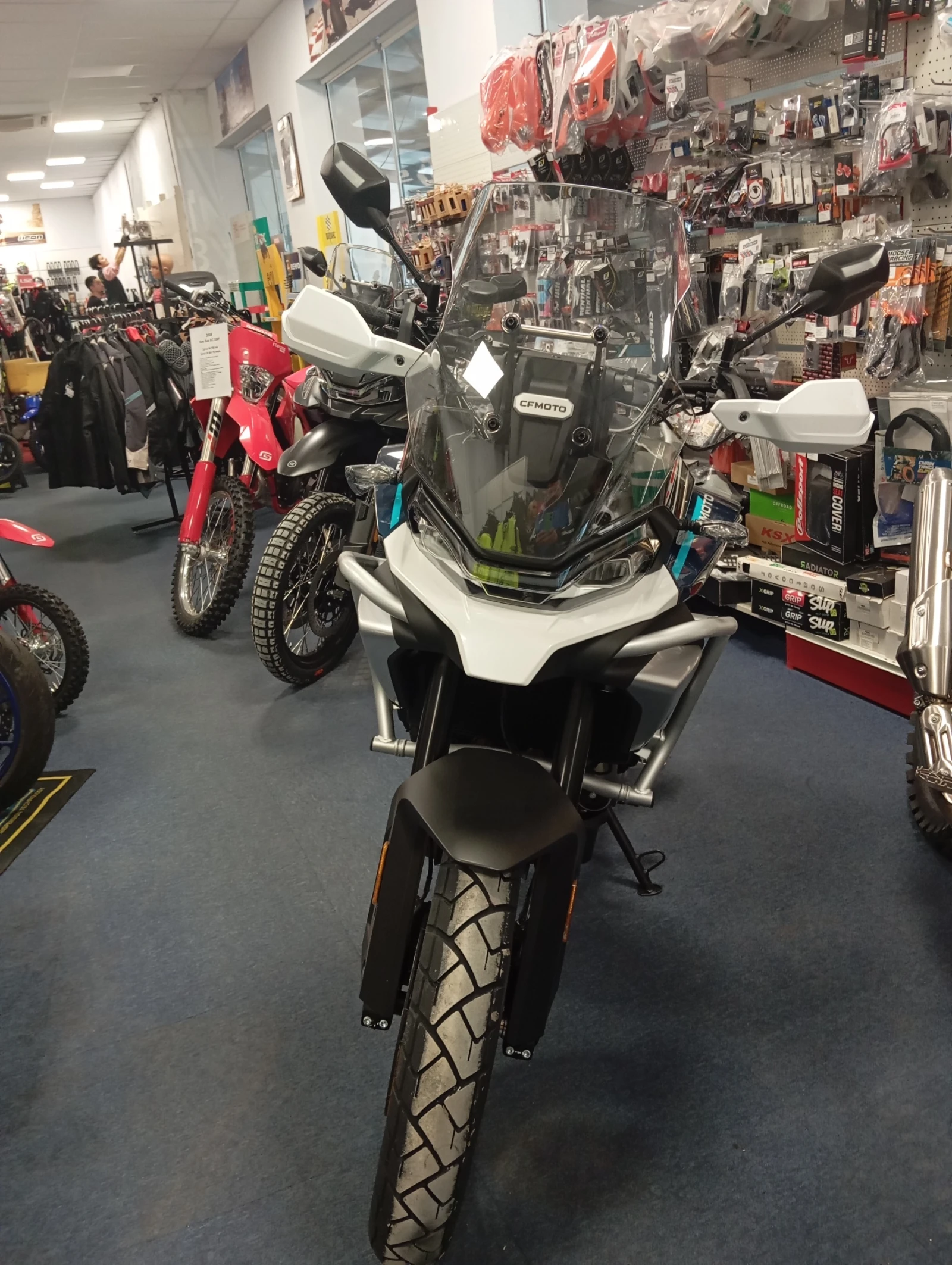 Cfmoto MT MT-Adventure/Touring 700, снимка 11 - Мотоциклети и мототехника - 55689971