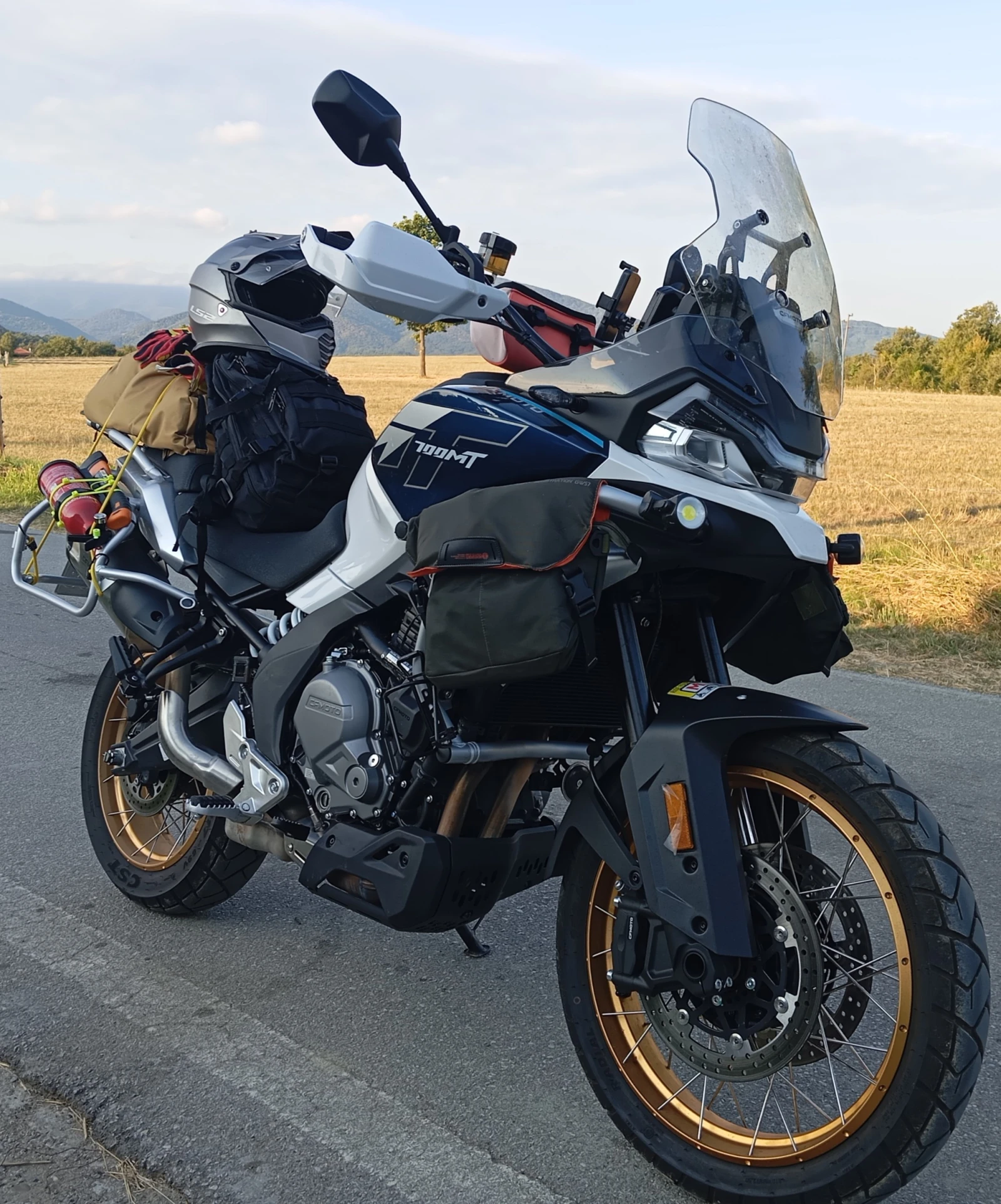 Cfmoto MT MT-Adventure/Touring 700, снимка 7 - Мотоциклети и мототехника - 55689971